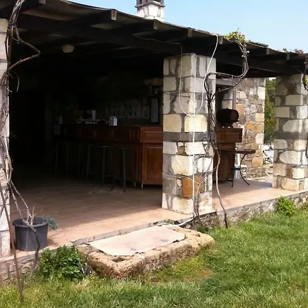 Guler Hotel Bozcaada