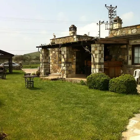 Guler Hotel Bozcaada