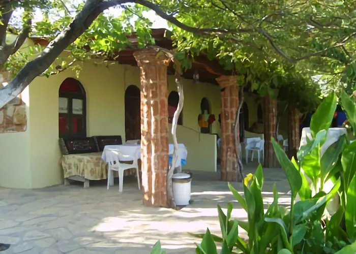 Guler 博兹贾阿达岛